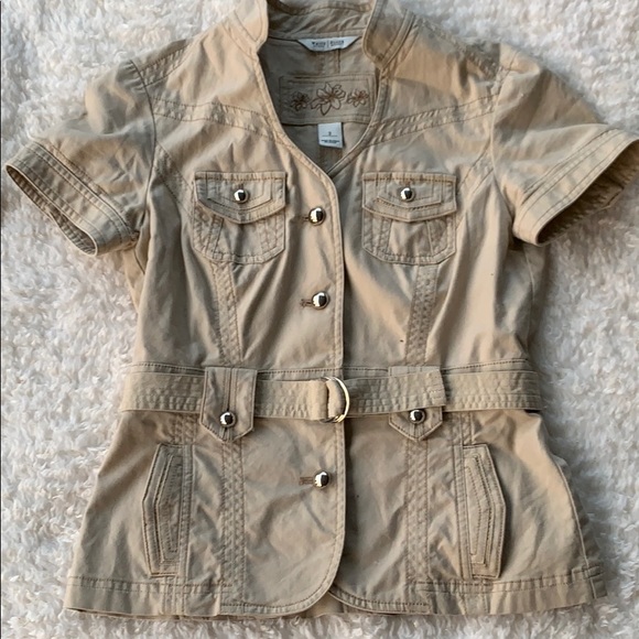 Cream jacket - Picture 3 of 5